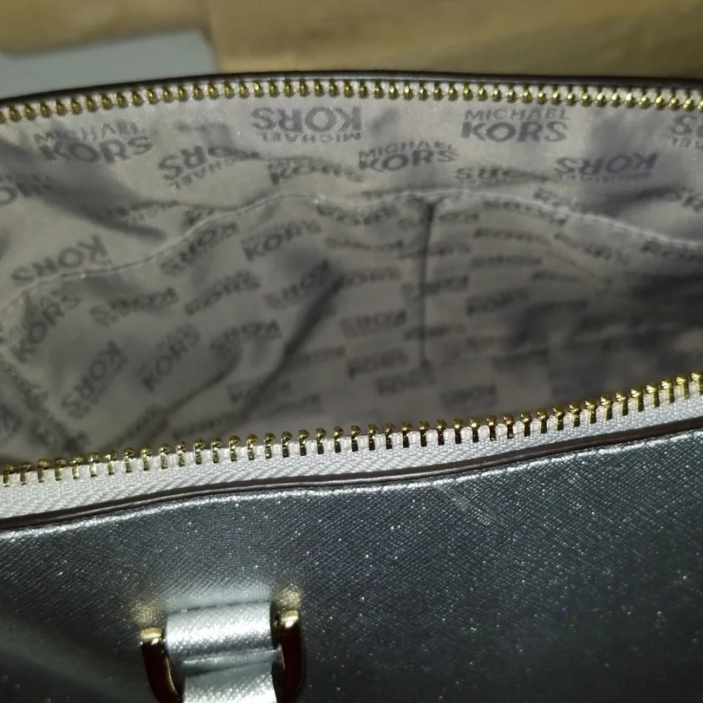 Michael Kors Medium Cindy Dome Satchel